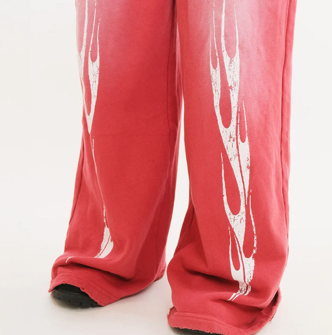 Flowar La Strawberry Wash Sweats