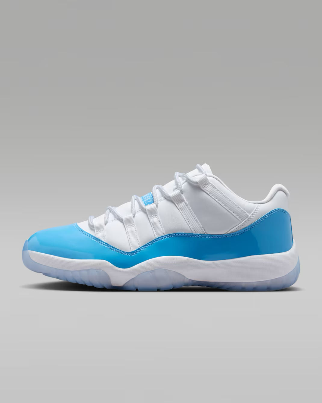 Jordan 11 Retro Low University Blue (2026)