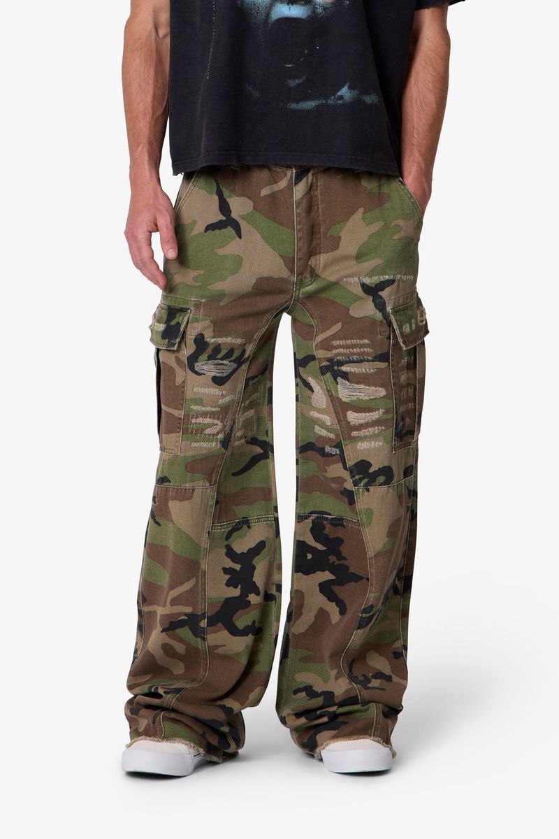 MNML Distressed Camo Cargo Pants Camo