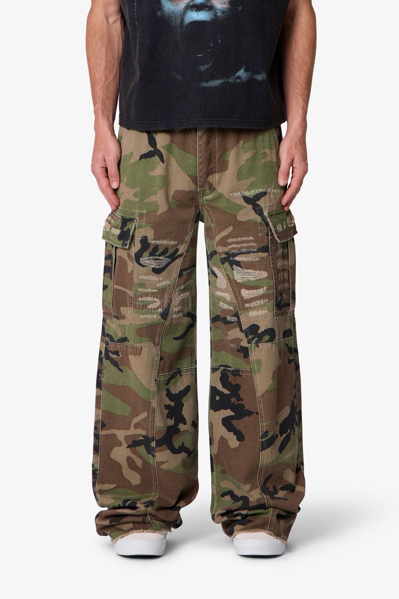 MNML Distressed Camo Cargo Pants Camo